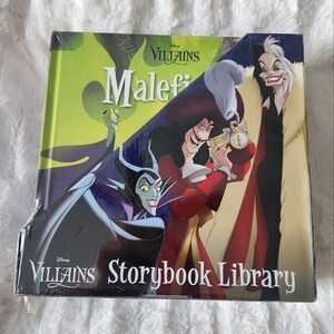 BNWT Disney Villians Storybook Library - 6 books & Maleficient Poster , Keychain